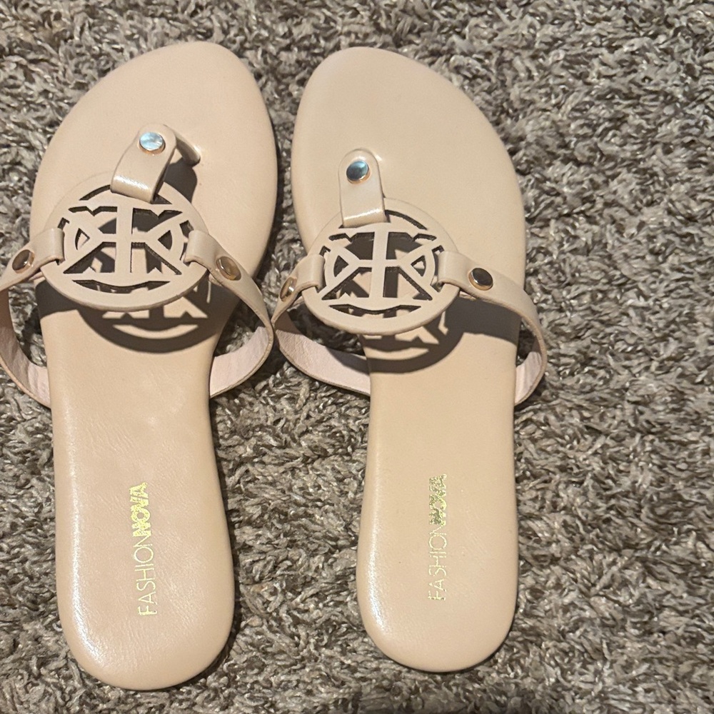 Fashion Nova Nude Logo Medallion Toe-Post Sandals